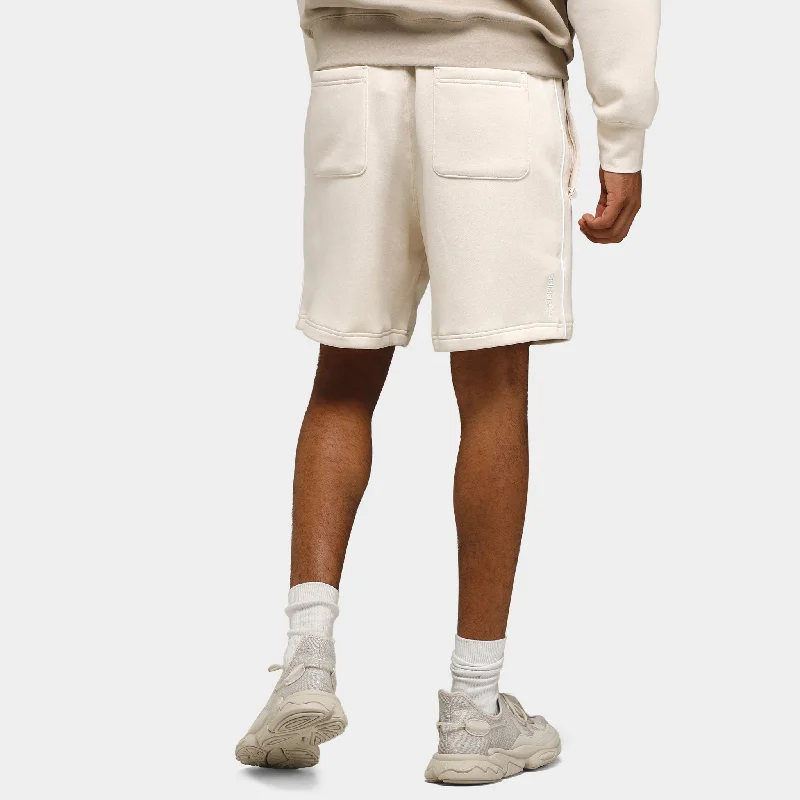 adidas Originals Adicolor Seasonal Archive Shorts / Wonder Beige